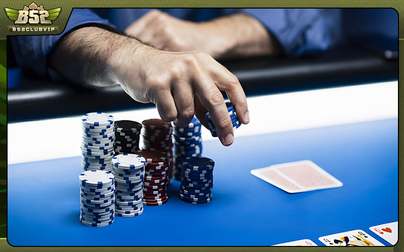 Straddle Poker là gì và cách hoạt động?